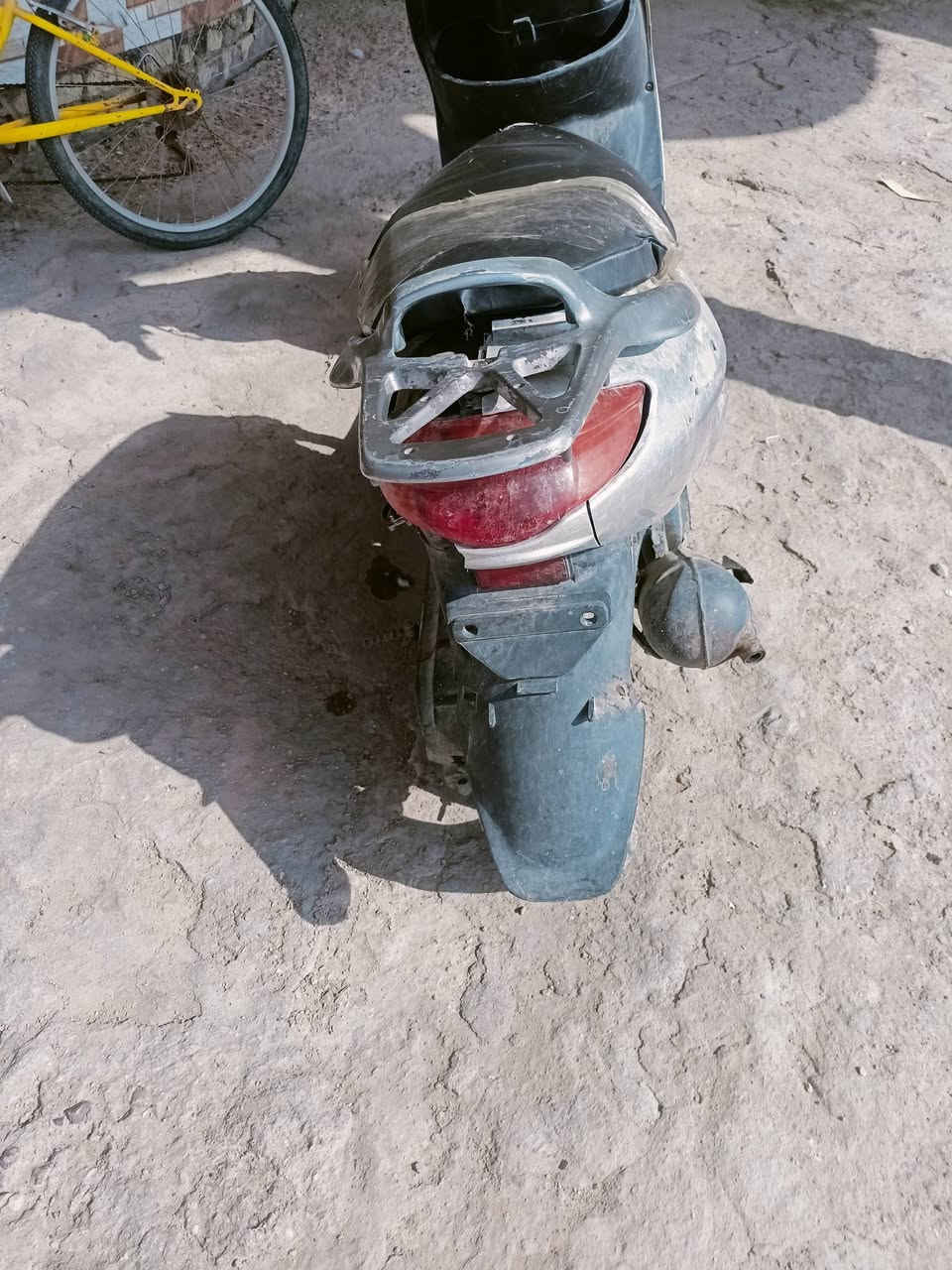 اكزز • طافيه • ترتيب المحرك