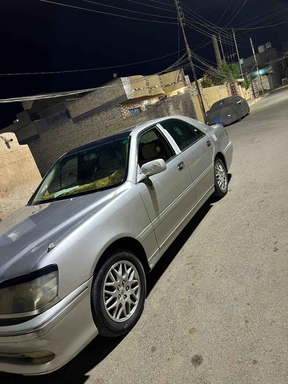 سلام عليكم ملكه محرك ففتي للبيع او مراوس ادور مكينه ففتي 2500لون ابيض  سياره خير من الله دكمه وحده فتحه  سقف  تحكم ستيرن تبريد شغال موديل 2000 /***********
