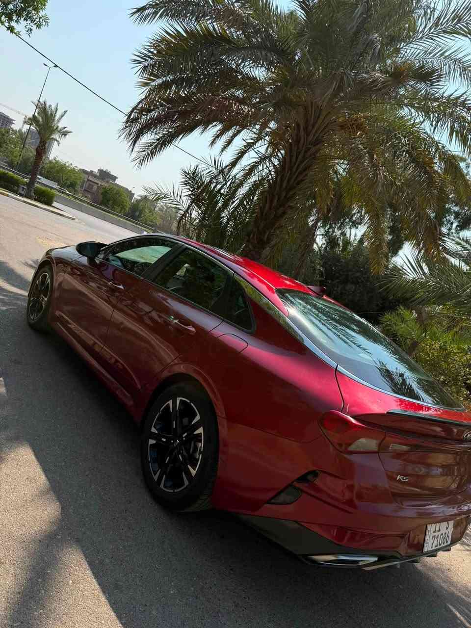 السلام عليكم
للبيع فقط بدون مراوس 
K5  2021. GT LINE
امريكي 1600 توربو 
حادثها بنيد ودعامية امامية
الراديترات بلادية حادث امريكا
ايرباك ستيرن 
حادثها بالعراق خلفي نص الصندوك صبغ جوة المسطره
المواصفات فول مواصفات عدا البنوراما 
رادارات امامي وخلفي وجانبي 360 درجة
شاشة وسطية كبيرة تدعم ابل كار + اندرويد
توقف تلقائي 
قيادة ذاتيه 
مثبت سرعة 
تحكم ستيرن جهتين + اوامر صوتية 
كير 8 سرعات AT دبل كلج 
4 وضعيات قيادة 
كرسي السائق كهرباء عدة حركات
مانع انزلاق 
كاميرا خلفية دوارة 
بصمة تشغيل + بصمة ابواب 
تشغيل عن بعد 
صندوك ذكي ينفتح عند الاقتراب 
ويل 18
وباقي مواصفات الجيتي لاين معروفه 
 كير + محرك + صدر ممفتوح بي برغي بلادي 
وتاخذها على الفحص 
السيارة ماشية 49 ميل 
ملاحظة السيارة بيها حالوب بالقمارة فقط 
السياره بأسمي رقم وهزه وفحص كله جديد 
السعر 133 
مكان السياره بغداد الغزالية 
للاتصال ***********
