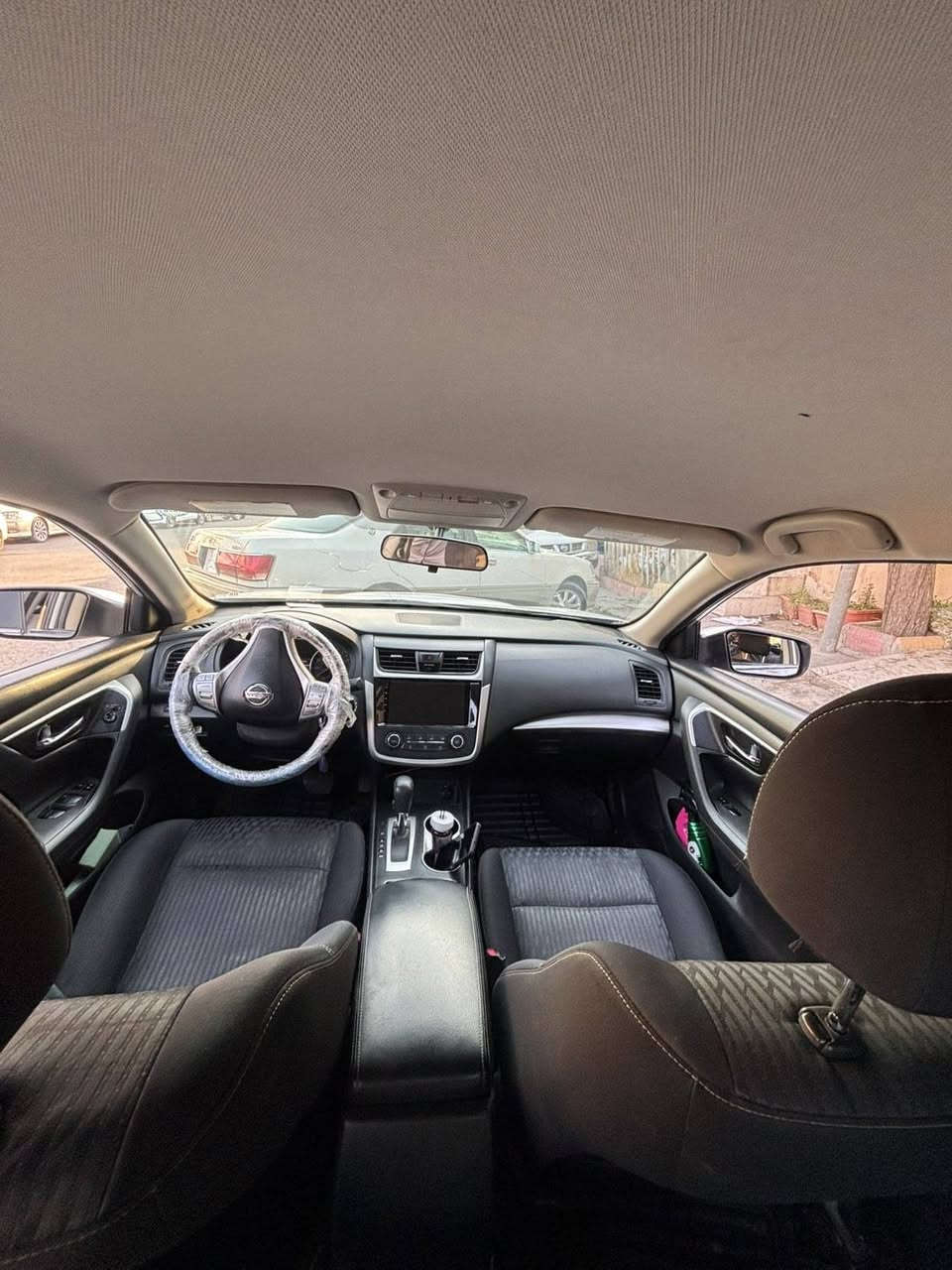 Nissan Altima 2018 S | نیسان ئالتیما ٢٠١٨

🚗 رەنگ: سلڤەر 
​ئەم ئۆتۆمبێلە یەکێکە لە ئالتیما هەرە پاک و تایبەتەکان، زۆر بەجوانی ڕاگیراوە و هیچ مەسرەفێکی تێدا نییە!

​مواساتەکان:
​🔑 شەغال
​🖥️ شاشە گەورە
​🛞 تەحەکوماتی کامل لەسەر سوکان
​🔘 ویلی SR لەگەڵ تایەی تازە
​💺 کوشنی سایەق کارەبای
​📡 ڕاداری پێشەوە (بە تەواوی ئیش دەکات)
​
​گێر و مەکینە: بەشەرتی نەکراوەتەوە، بێ کێشە بەشەرتی هەزار فیتەر 
​تەنها ٦٢،٠٠٠ مایل ڕۆشتووە
​بۆیاخ: تەنها بۆنیت و یەک جەمەلەغ بۆیاخە، ماباقی هەمووی بەشەرت نوکە شوختی نیە
​
تەنها ئێرباگی سوکان سیستەم کراوەتەوە و بە مەزبووتی دانراوەتەوە
​
سەنەوی تازەیە تا ٢٠٣٠، تەحویل و غەرامە بەشەرت

​💰 نرخ: ١٢٥ وەرەقە 

🔢 رەقەمی شانسی: 1N4AL3AP3JC119501

📞 پەیوەندی: ***********

