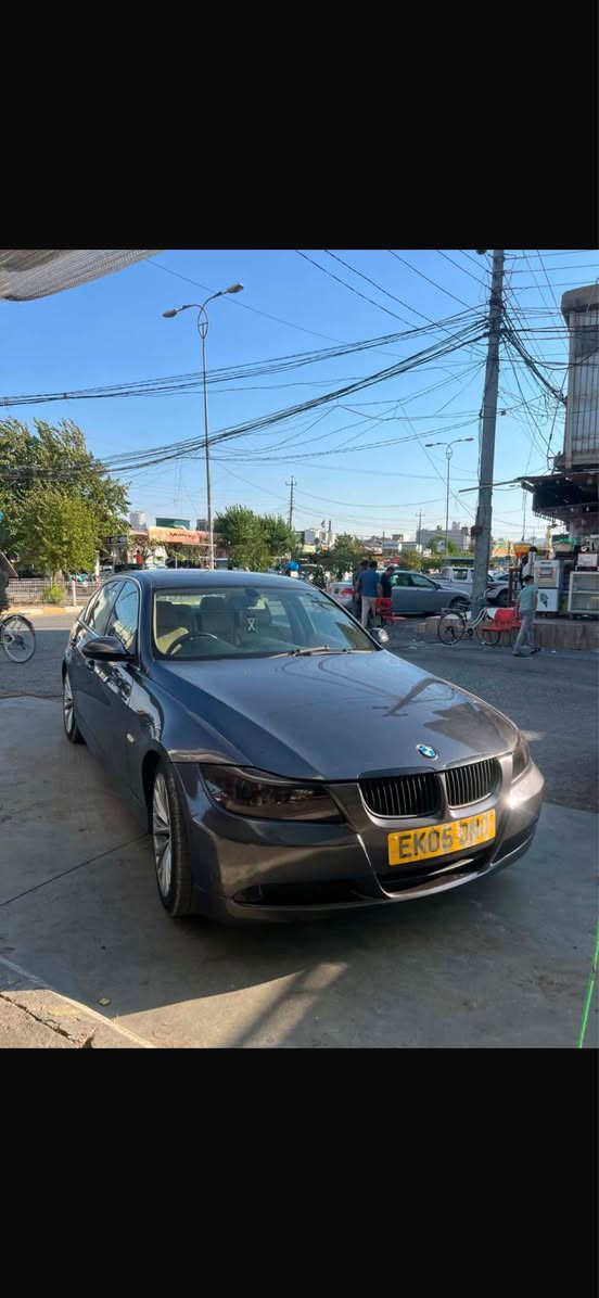 BMW 325i سوكان عه كس
سه ياره كه زور زور تازه مه كينه ٦ پستونى نوزڵ كورت مه رغوب سوكان عه كس ته نها يه ك چه مه لغى بۆياخه بى ناوگرتن و ده عم كوشن جلد و ناو زه رد 

سعرى بلاش ته نها 28 $ وه ره قه 
شوين سليماني 
***********
*********** السليمانية, العراق
