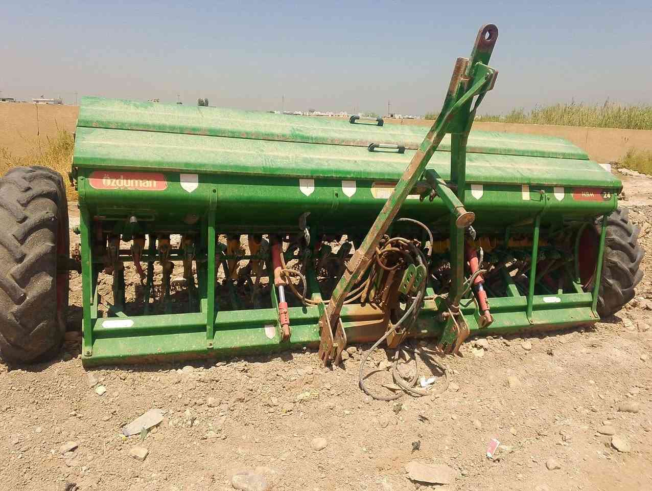 السلام عليكم للبيع طابعه موديل 2020 جاهزه للعمل سعر 6مليون وبيهه مجال عنوان واسط الصويره للستفسار اكثر اتصل ***********
