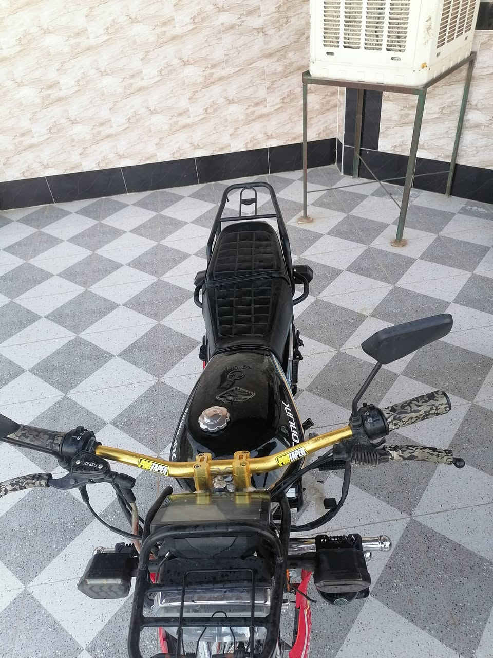سولنك • ٢٠٠ • ٢٠٢٥