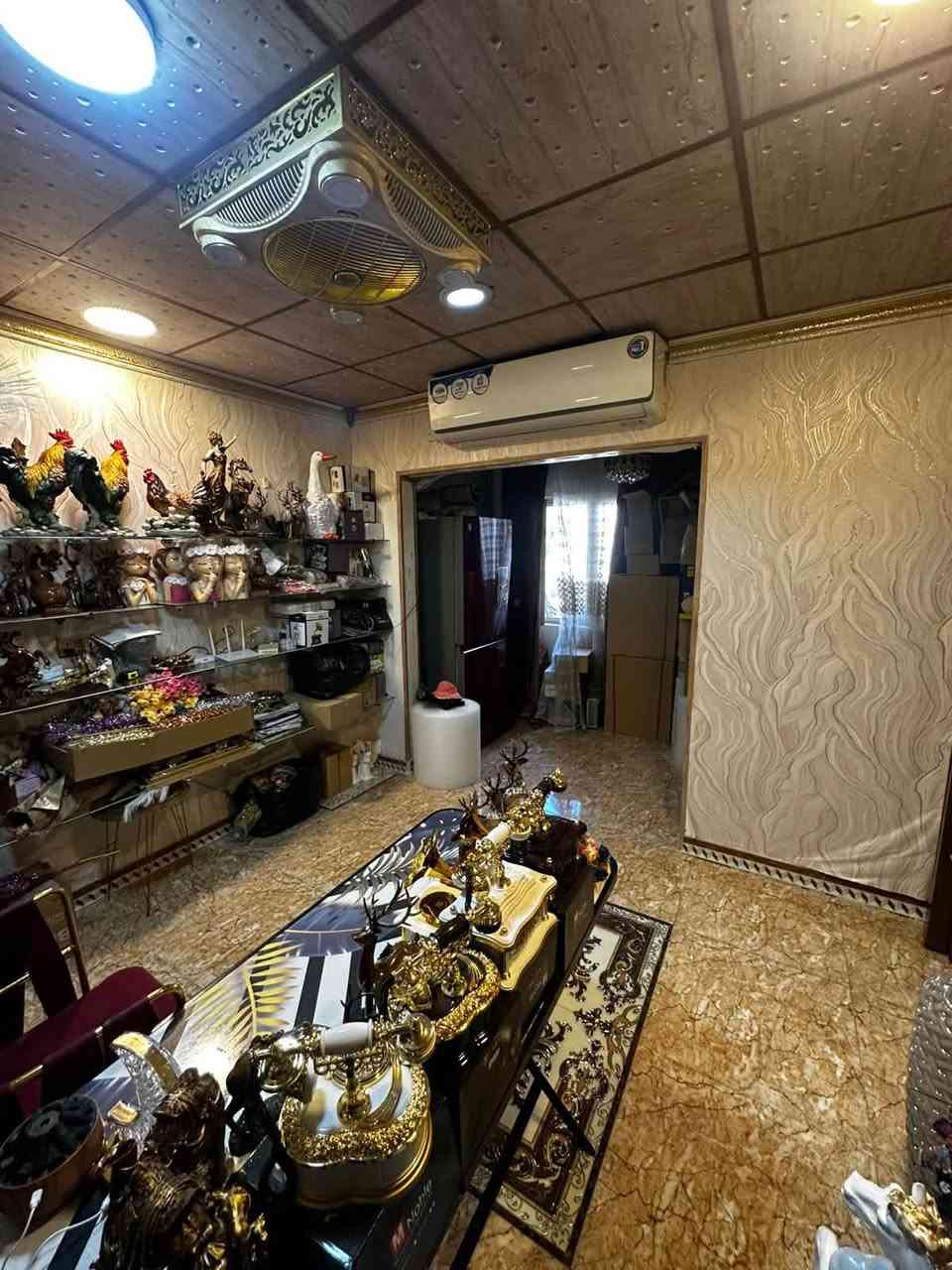 #للايجار_____في_____السيديه 

🏠 للايجار | شقة مميزة

📍 مجمع 5

شقة طابق أول فوق الأرضي، مرممة بالكامل ونظيفة جداً ✨

(بدون اثاث)

🔹 غرفتين نوم
🔹 صالة
🔹 هول
🔹 مطبخ
🔹 خدمات
🔹 مخزن

💰 قيمة الإيجار: 650 ألف دينار فقط

📞 للاستفسار: ***********

📍 أو زيارة مكتب الفهد الهندسي
