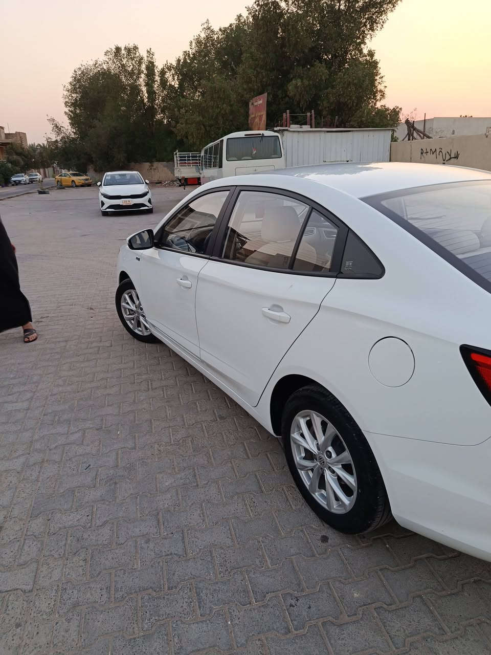 Mg5
مديل 24 
كفاله من صبغ وبارد 
رقم ربيل 
ماشي 29
سعر 98 
لعنون نجف 
***********
