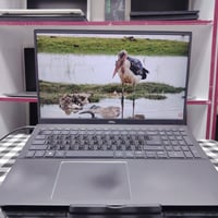 ديل Vostro 5501 • كور i5 ج١٠ • SSD ٢٥٦ جيجا