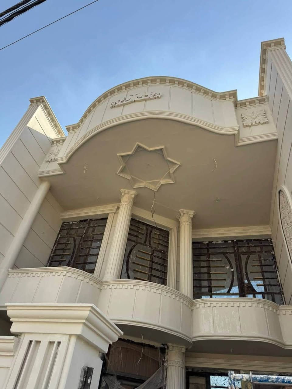 كـادر متكامل 🇹🇷🏛️📍

لـبخ سمنت +طلس ماده 40x40 +تشطيب مساطر + فوم_تركي 🏛️🇹🇷+صبق بتك حسب الطلب 

📍 الموقع:بغداد 

👷‍♂️ التنفيذ والإشراف: ديكورات قيس آل عدنان
نسعى دائماً لتقديم الأفضل لتليق منازلكم بأرقى المعايير. للاستفسار والحجز يرجى مراسلة الصفحة أو الاتصال على:
📞 ***********
