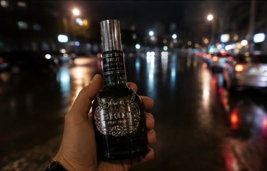 عطر بروت( الاصلي ) انتباه❗
 ليس المقلد 👇
عطر بروت (الاصلي) 100 مل 
ثباتية تفوق ال 24 ساعة مع فوحان جداً عالي
  سعر القطعة 28 الف قطعتين ب 55 وتوصيل مجاني 
لجميع المحافضات فحص امام المندوب
ملاحضة ❗الكمية محدوده.
***********
