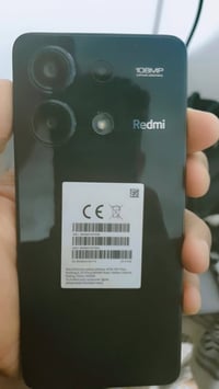 جهاز ريدمي نوت ١٣ جهاز صارلي عشرين يوم مستعل شخط مابي ذاكرته ٥١٢ عارضه...