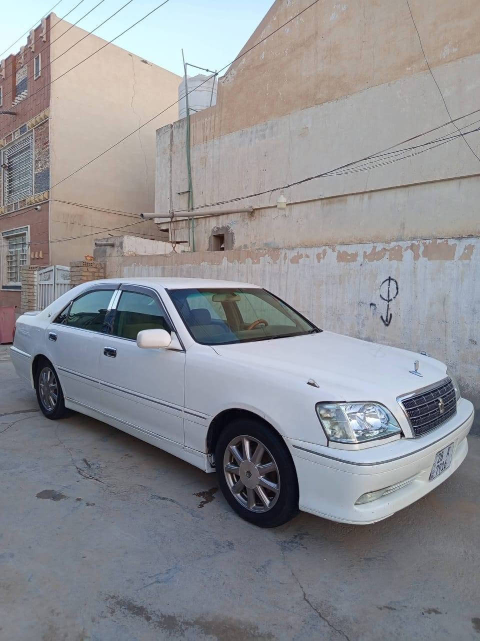 سلام عليكم ملكه للبيع مديل 200رقم نجف نكليزي قرار 48دكمتين مكينه فيفيتي شاصي 71سيارة كفاله من الكص ونقل جثه 135وبيها مجال ***********
