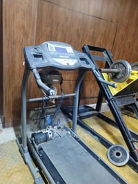 اجهزه جري • نظيفه ٨٠٪ • نجف مطار الجديد