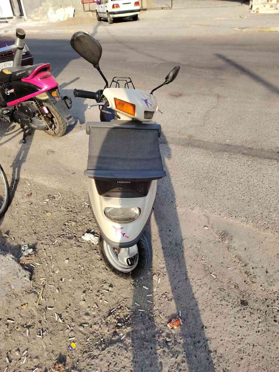 للبيع 450كل عيب مابيها اتصال ***********وبيها مجال
