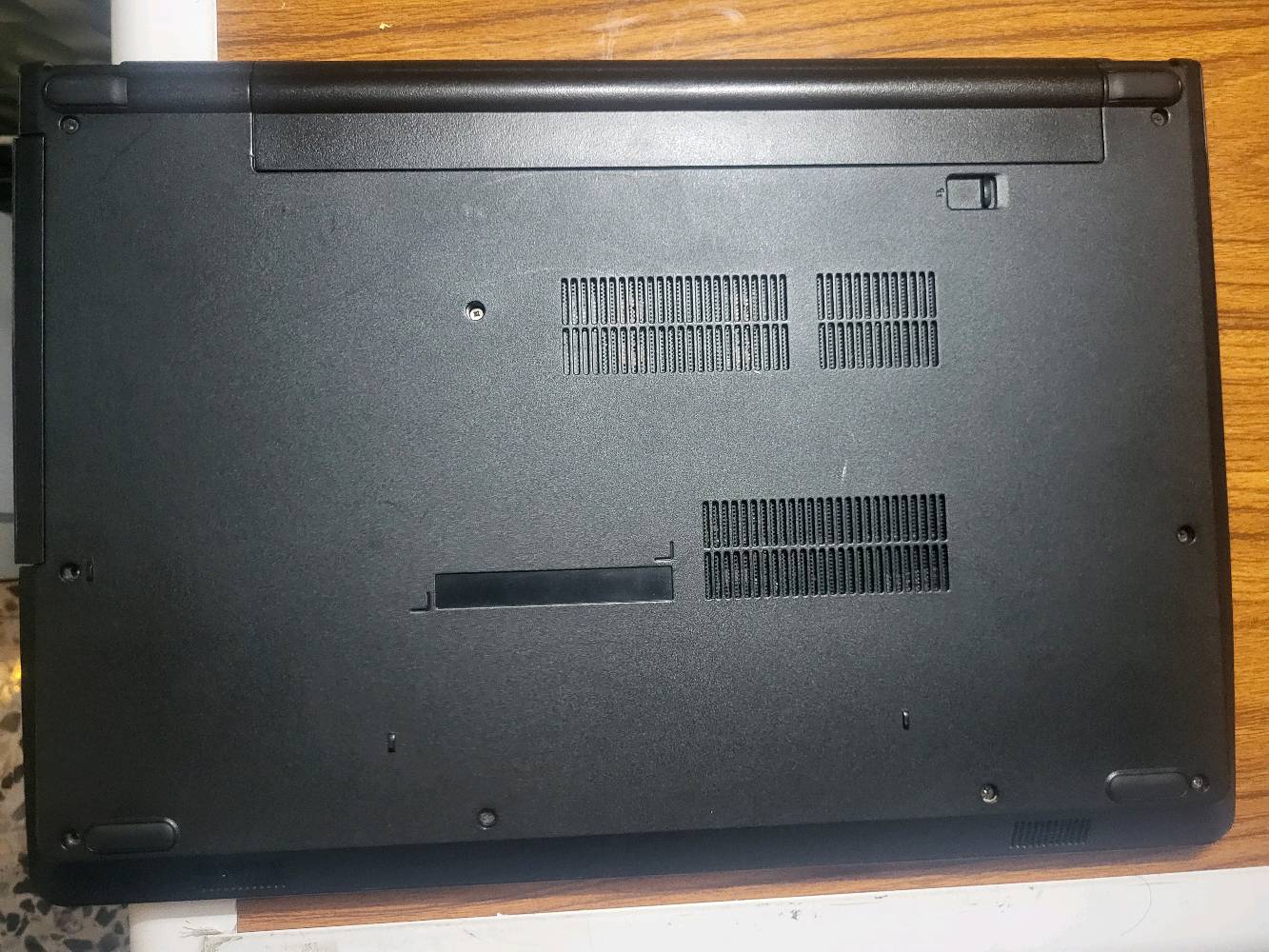 DELL • قليل الاستخدام • للدراسة والمونتاج