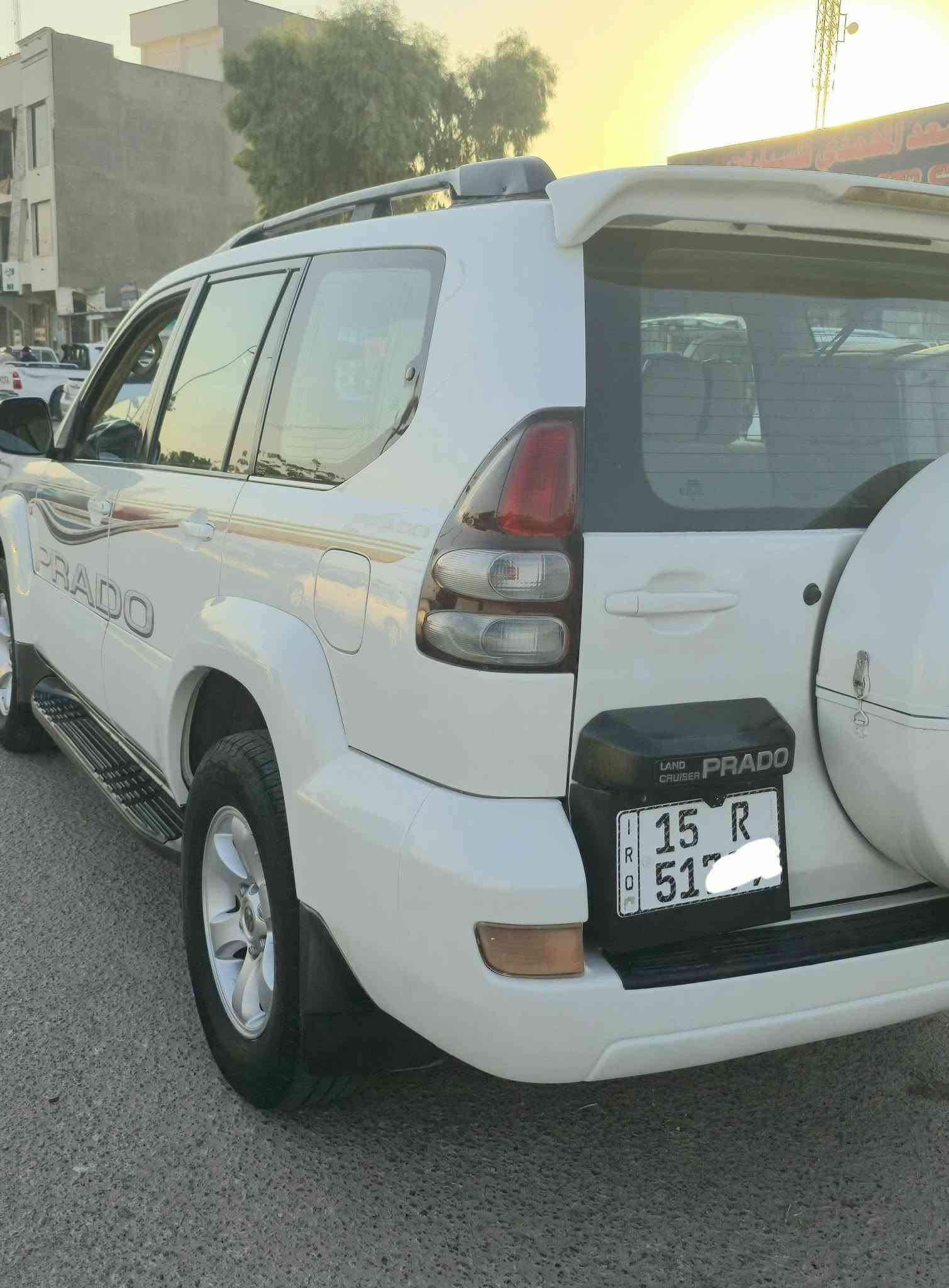 السلام عليكم ورحمة الله وبركاتة
#للبيع تيوتا برادو خليجي كويتي موديل 2004 رقم انبار دولي بسمي سنوية 2031 هزه جديدة بيه صبغ قبغ الجنطة بدون دواخل وبيه كارتات السيارة خير من الله. 
#ماشية 248 الف حقيقي
✅ محرك 6 سلندر 4000 VX 
✅ كير اوتو + لوكير
✅ تبريد شغال 3 قطع
✅ حدادية جيد جداً
✅ دبل تانكي سبير تعليك
✅ سبعه راكب
✅ ويل كب تخم 
✅ كيلو متر وبانزين وحماوة ورون شغالة ✅ GPS 
✅ شاشة + كامرة دخل مطعم صاج
#السعر ( 115 ) مجال بسيط 
مكان السيارة الانبار / هيت هاتف 
*********** 
***********

