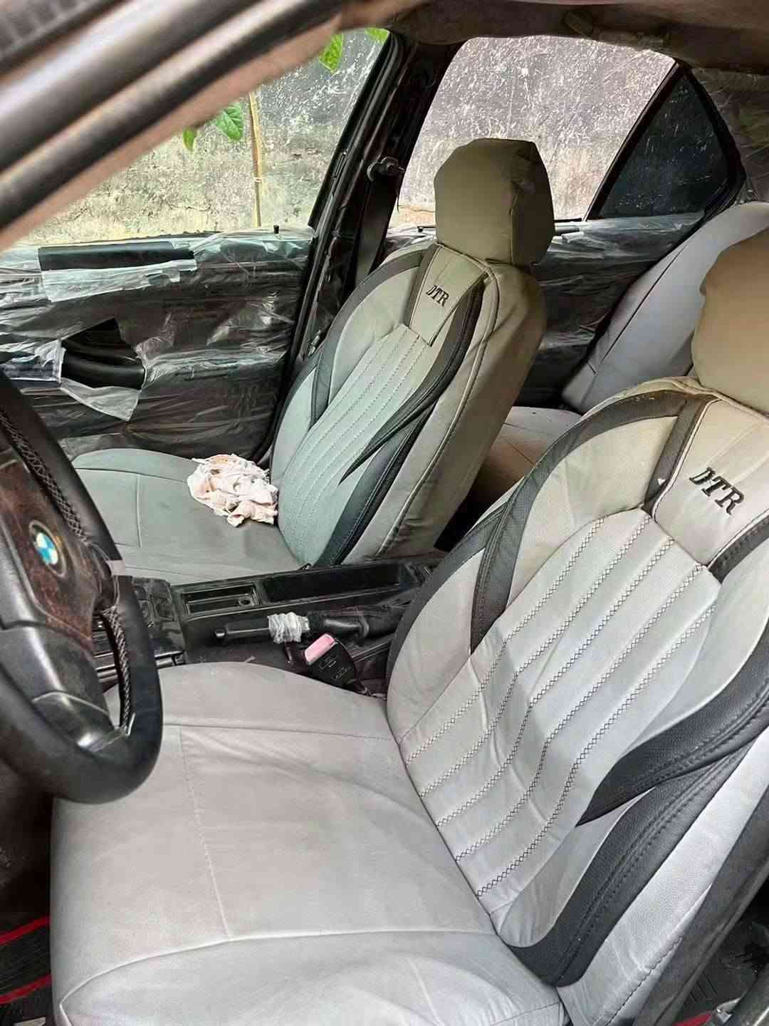 السلام عليكم بيع سريع
سعر 35 وبها مجال
بي ام E36
رقم بغداد الدولي ب اسمي
سياره حلوه وجاهزه 
رقم بغداد ب اسمي تبريد شغال
مكينه وكير ترايهن وين ما يعجبكم
الاستفسار اتصال
***********
مكاني بغداد جسر ديالئ القديم
