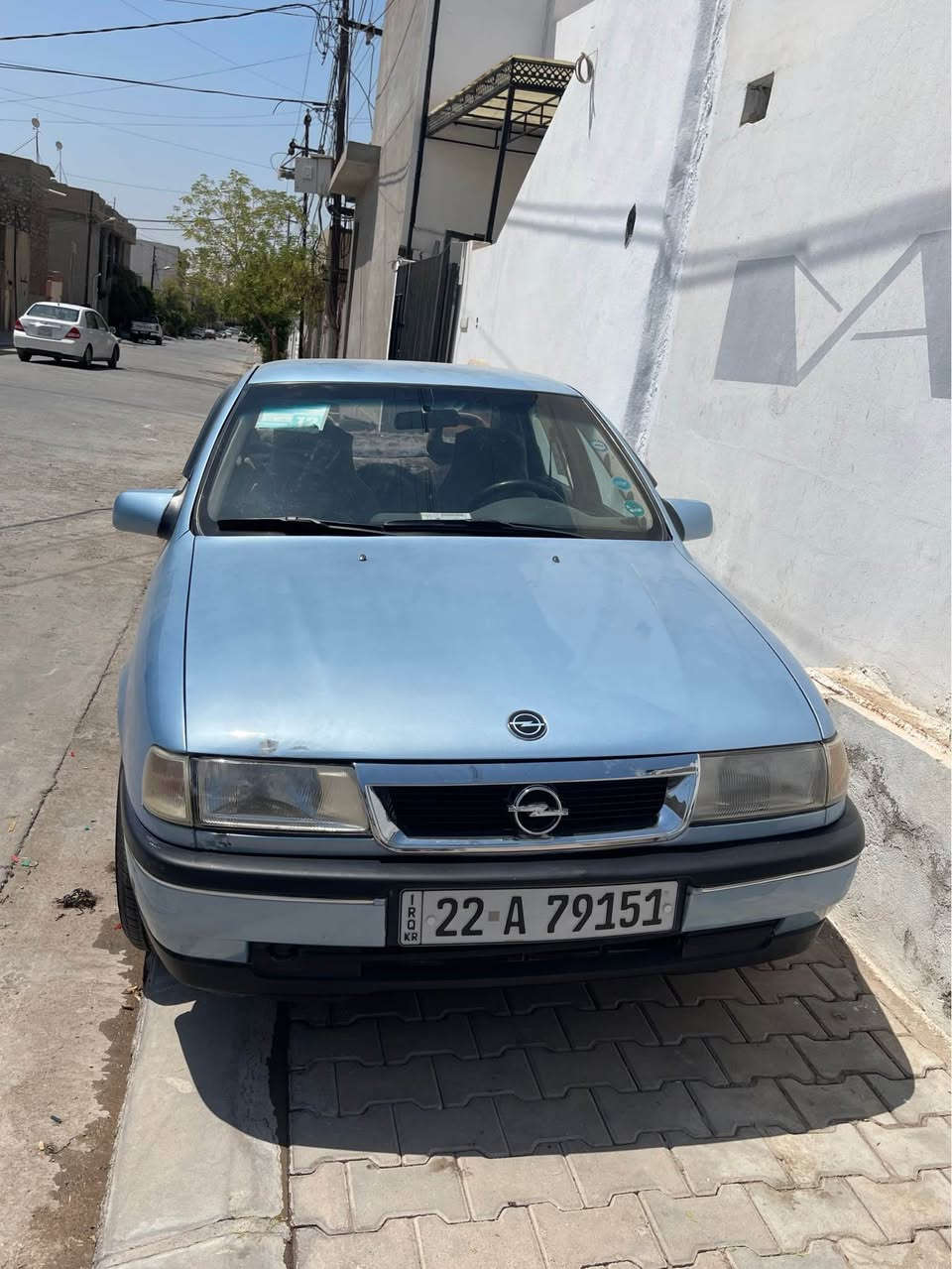ئوپل فيكترا موديل ١٩٩١سبوغ عام بوجواني مه كينه ١٨ گيرو مه كينه به شه رت فقل مه ركه زي ده فتر به نزيني هه يه٤٩مه مجال 

ژماره ي خاوه ني*********** كركوك, العراق
