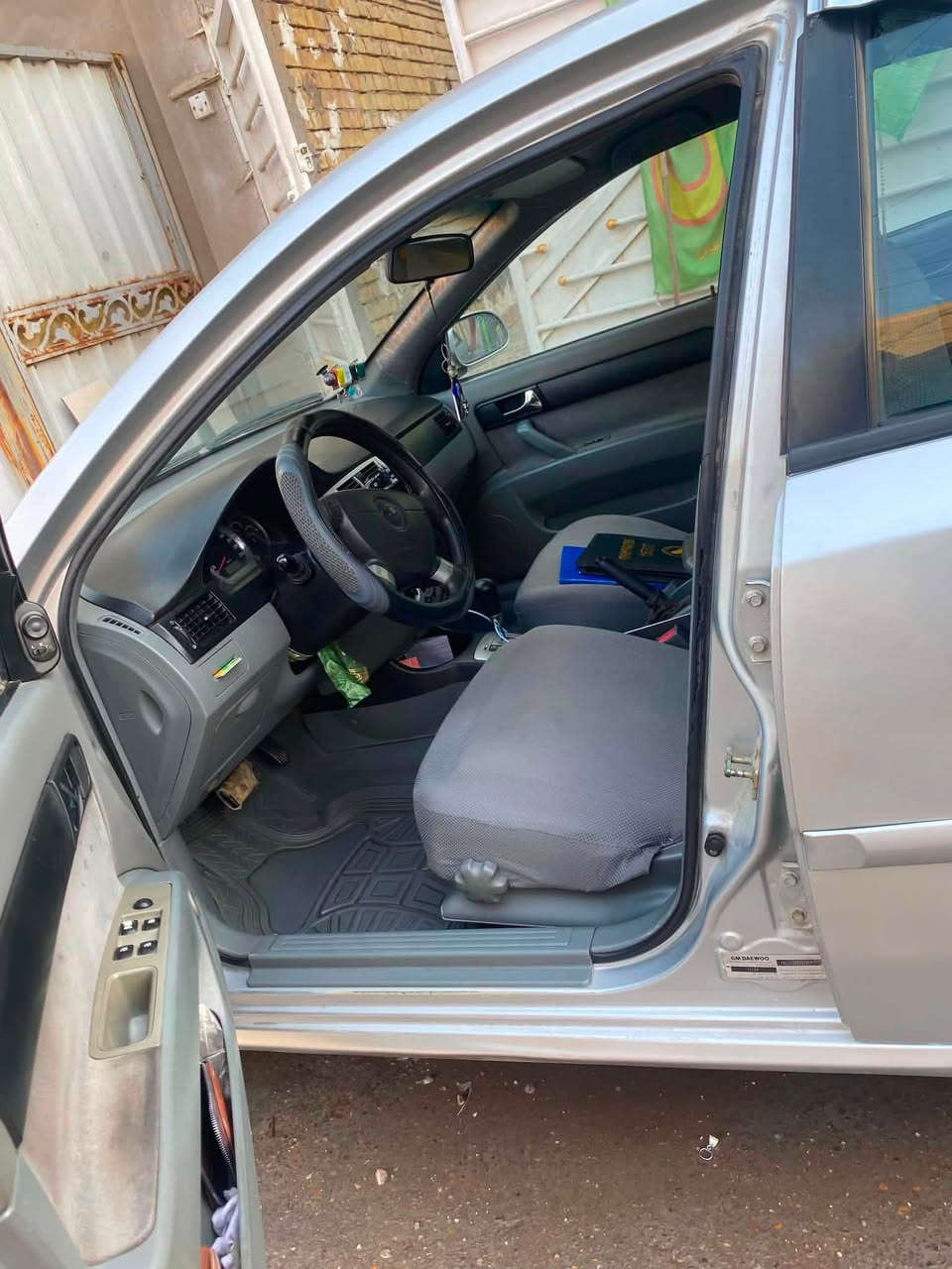 اوبترا ٢٠٠٧
بأسمي بيها قطع صبغ ابيع حزام
السياره رقم بغداد سنويه ٢٠٢٨
كير مكينه مبدلهن حاويه بشهر الرابع
سعرها ٦٢
مكاني بغداد البياع ***********
