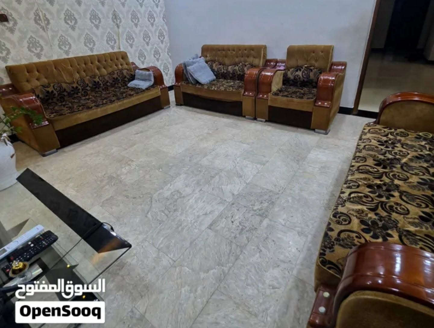 قنفات • مستعملة • ٥ قطع