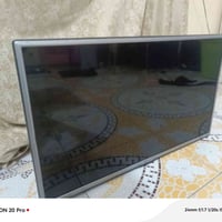 LG ٣٢بوصة • شاشة سوده • صوت موجود