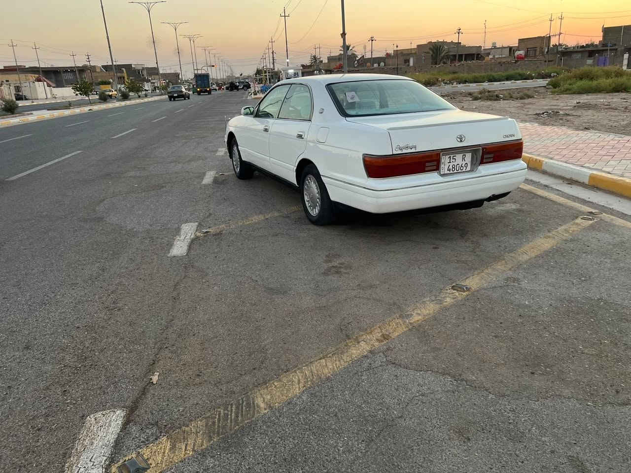 السلام عليكم بطه فصل موديل 95/بسمي رقم انبار انكليزي مشروع وطني سنويه جديده2031 وداخله هزه السياره كفاله عامه عده صبغ جماليه فقط كير مكينه حداديه تبريد كلهن كفاله السعر 60وبيه مجال مكاني واسط الكوت 
***********
