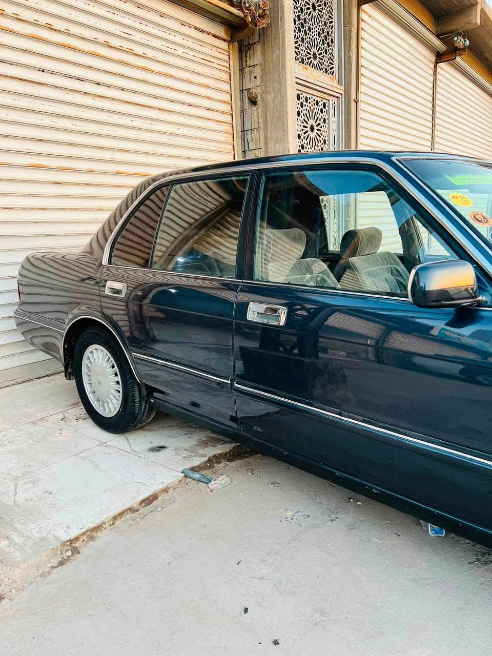 السلام عليكم
للبيع ارنب طويل موديل 1995 رقم بغداد مشروع وطني تحويل ثاني يوم گير ومكينه 2500 ديلكو جدد حدادية تخم تاير تبريد ثلج السيارة كفاله كص ونقل وعيب شرعي وضربة واصوليات مصبوغه عام جمالية اثر جراد فقد غرفة جديدة دشبول جديد كهربائيات كله شغالة سيارة جاهزة من كلشي 
السعر 80وبيها مجال 
العنوان البصرة ابي الخصيب
الرقم ***********
