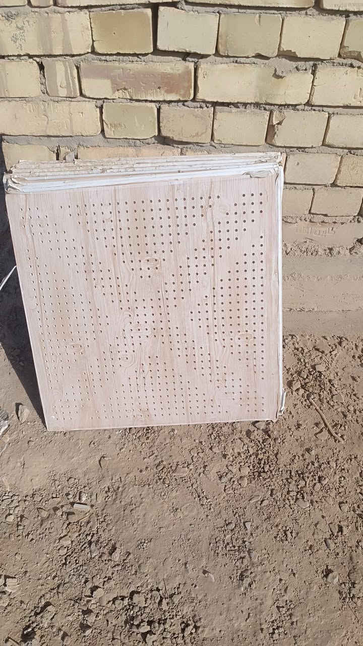 سلام عليكم عدي سقف ثانوي بورك البيع ناصريه شطره العدد 600قطعه قياس 60×60///***********
