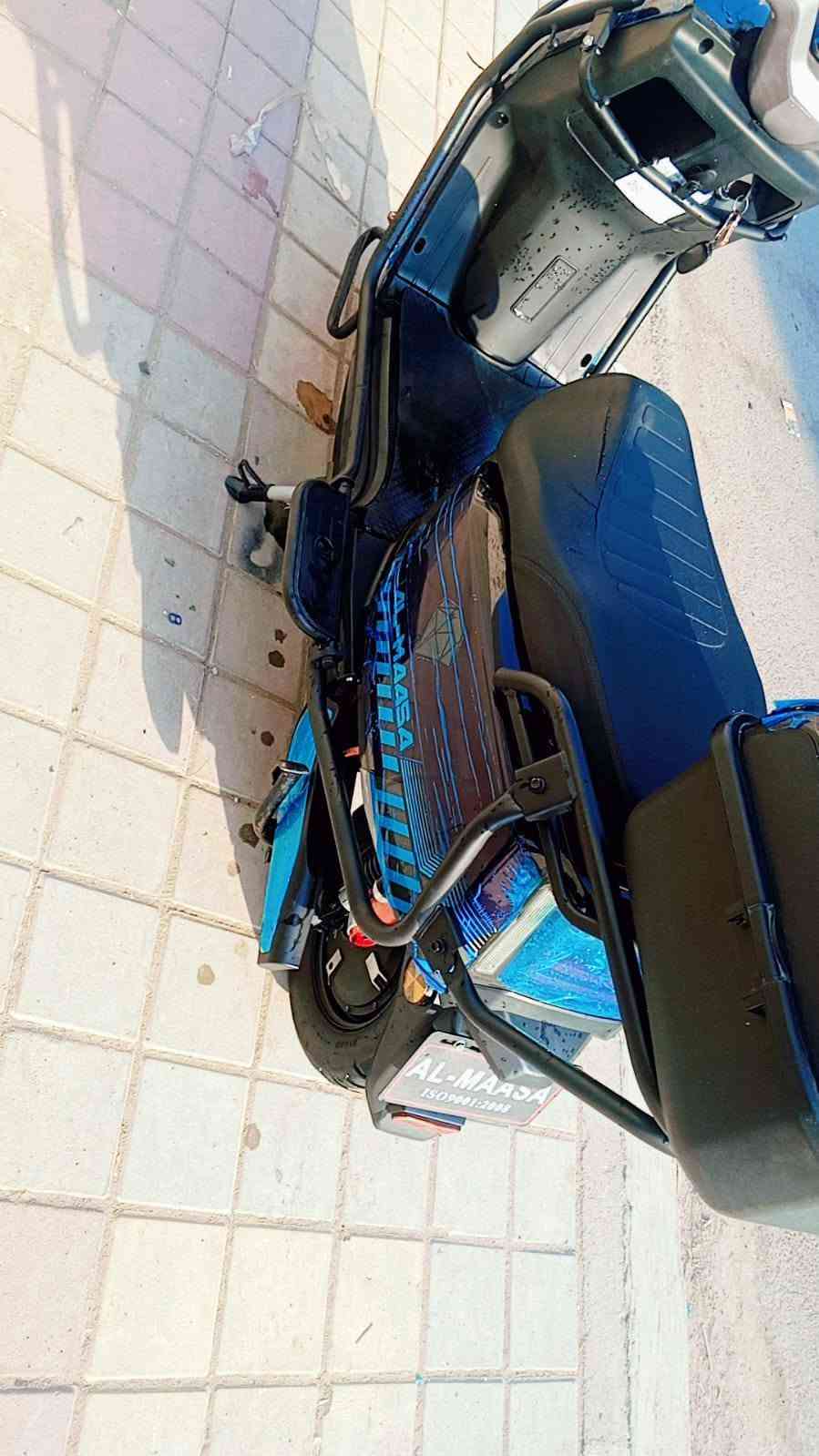 السلام عليكم دراجة شحن للبيع
نوع دبدرب الماسا 
موديل2026
موطور بالكارتون جديد
(اخو الزيروو مستخدم شي قليل جداً مكفول ...)
(بطاريات عدد 6 على فحص ) 
فول مواصفات  (ملف 3500W)
(نظام  R) (نضام P)
(مخرج شحن USP) 
(سرعة 99 حقيقي) (سرع 4)
(سويجات2 +بصمات)
(مثبت سرعة) 
لايت زنون عالي ناصي 
سماعة بلاتوث بلادي 
جنطه خلفيه بلاديه
اشاير يمنة يسرة دبل اشارة
فول مواصفات ومستخدم شي قليل تجي واتشوف ابعينك 
            (((الموطور عل فحص وعل ضمان)))
السعر 650الف
المكان داخل الرمادي 
الاستفسار :*********** اتصال فقط
