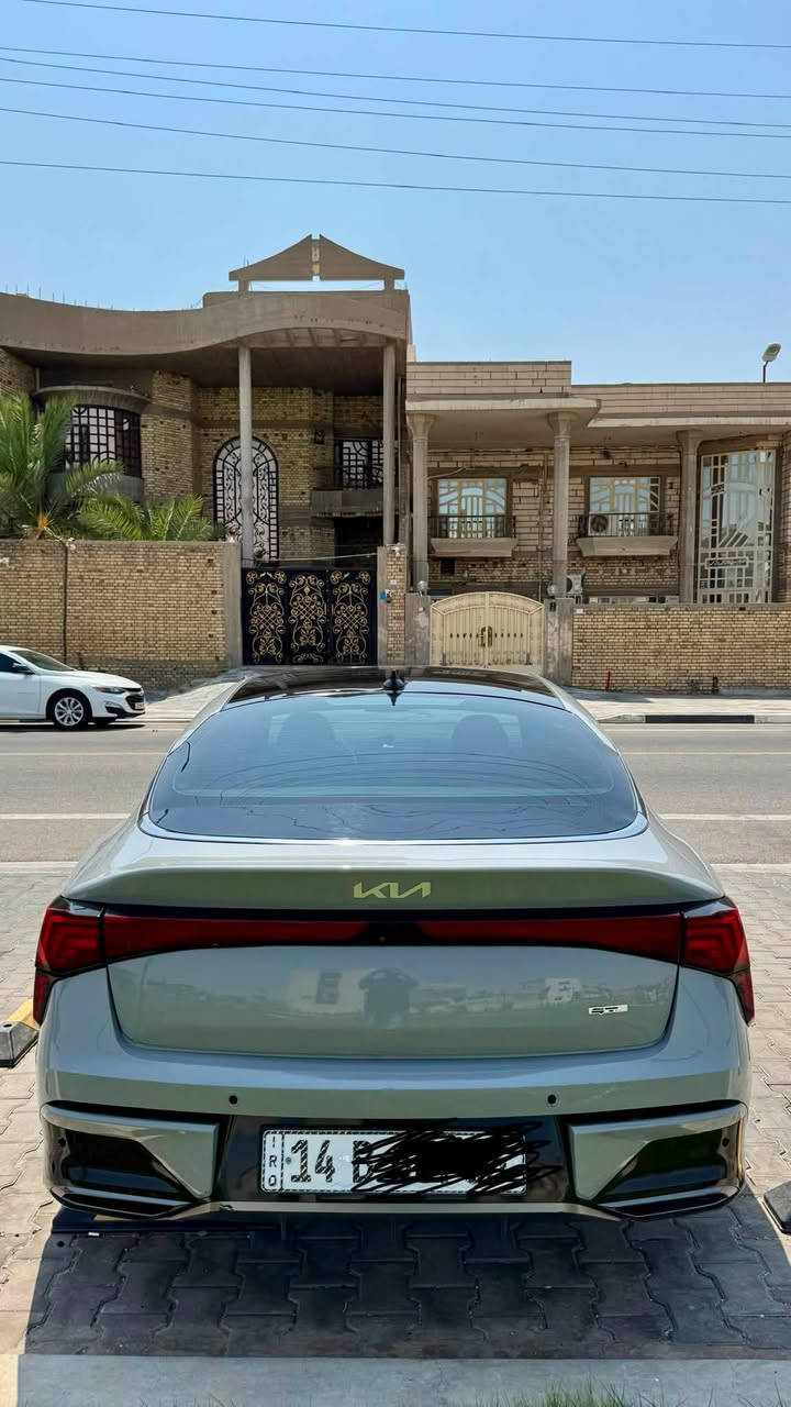 � للبيع K5 GT LINE موديل 2025 – شبه جديدة 🔥
🚘 كيا K5 GT LINE 2025
🎨 اللون: اسمنتي مميز
🤎 الداخلية: جلد ماروني فاخر
🌌 سقف بانوراما
🇺🇸 وارد أمريكي
📸 الحادث مرفق بالصور بكل وضوح
🛣️ عداد المسافة: (      30000) ميل

✨ السيارة مواصفات GT LINE وبحالة ممتازة جداً، شكل رياضي وفخم، ومناسبة للي يريد K5 موديل حديث بمواصفات عالية.

✅ التفاصيل واضحة والصور موجودة
✅ السيارة تستحق المشاهدة والفحص
💰 السعر: [على خاص]
📍 المكان: [ المنطقة البصره]

📞 للاستفسار والتواصل: [رقم الهاتف ***********]

للجادين فقط — السيارة تنفحص بأي مكان يختاره المشتري
