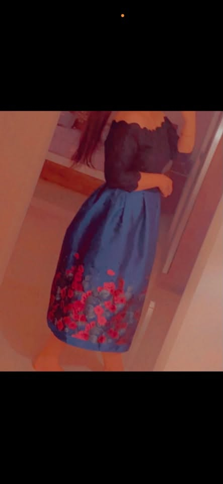 مرحبا بنات عندي مجموعه فساتين مناسبه.
لااستفسار تواصل ع واتس اب ***********
