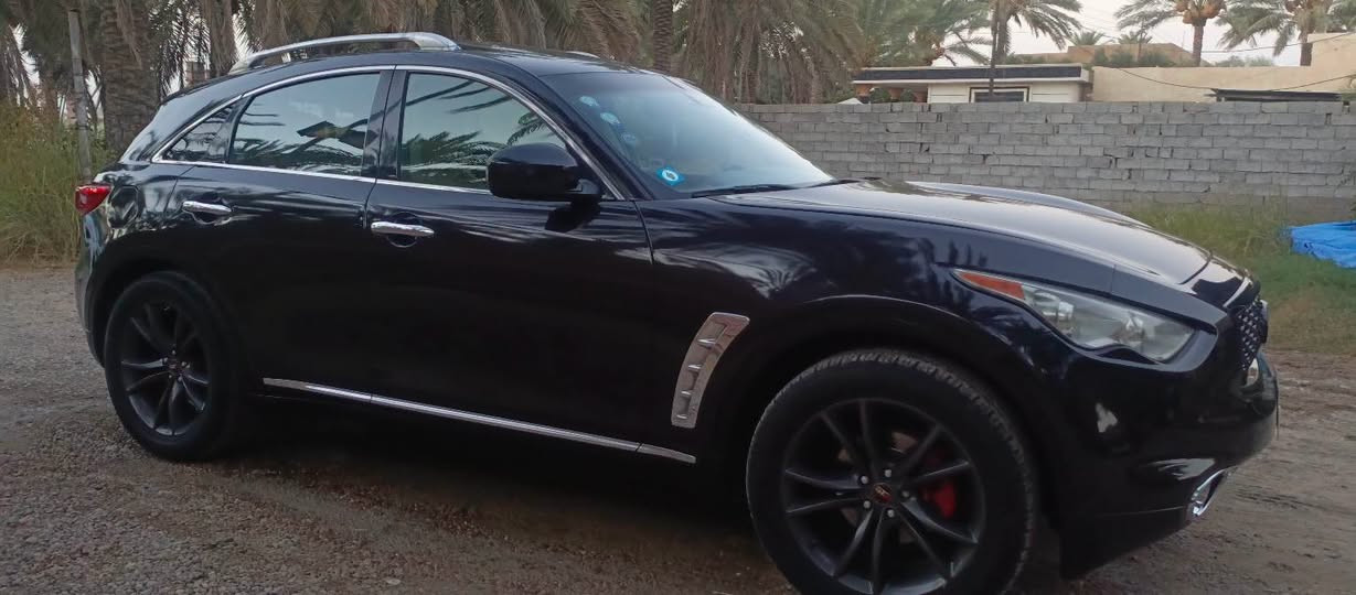 سلام عليكم نيسان انفنتي موديل2017 حادثها جاملغ امامي فول للاخير مصبوغه حزام
1_شاشه 
2تحكمات
3_ كامره خلفيه 
4_ تحكم ستيرن _
5_ تحكمات كشنات 
6_ كشنات جلد 
7_فتحت سقف 
8_ مكينه 3700✈️
9 _تبريد وكير ودتفئه شرط 
10 تدفئه تبريد كشنات
11 الوان ماروني 
12 دواخل صحراوي
13 بجم زنون لايت امامي وبك لايت خلفي جديده 
سنويه جديده هزه جديده كهربائات مملعوب بيه بلاديه 
ما بيها اي نقص سيارة جديدة 
شرط التحويل سعره 140 وبيه مجال للشرائي 
////بيع او مراوس /// العنوان بغداد 
الاتصال على رقم ***********
