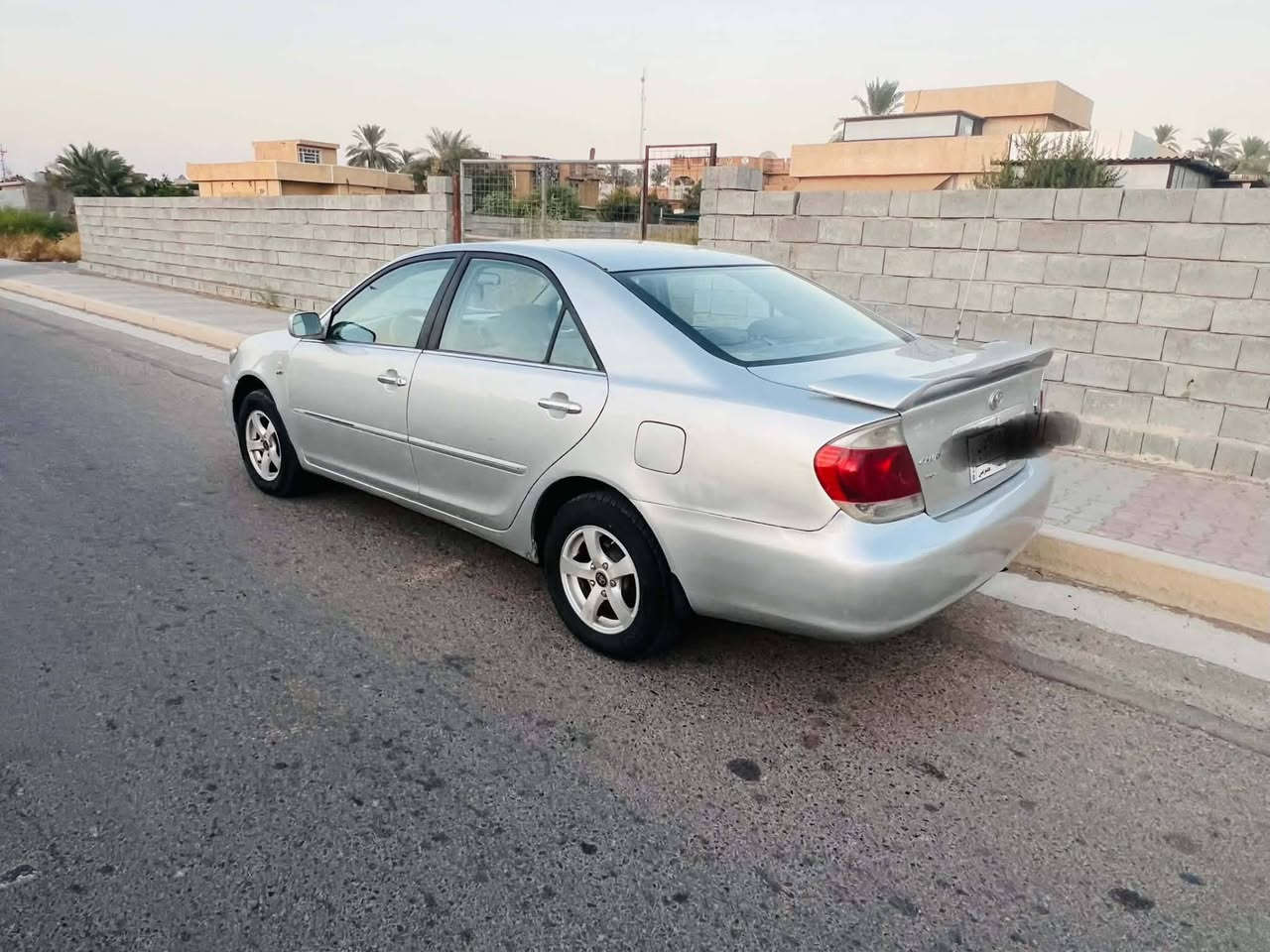 السلام عليكم للبيع كامري خليجي 2004 محرك 4سلندر رقم بغداد مشروع وطني تحويل مباشرة محرك كير تبريد شرط مكفول السيارة صبغ عام أثر جراد شرط مكفول من الضرر سيارة جاهزه خير من الله مكان السيارة صلاح الدين الضلوعية معلومات أكثر اتصال ***********
