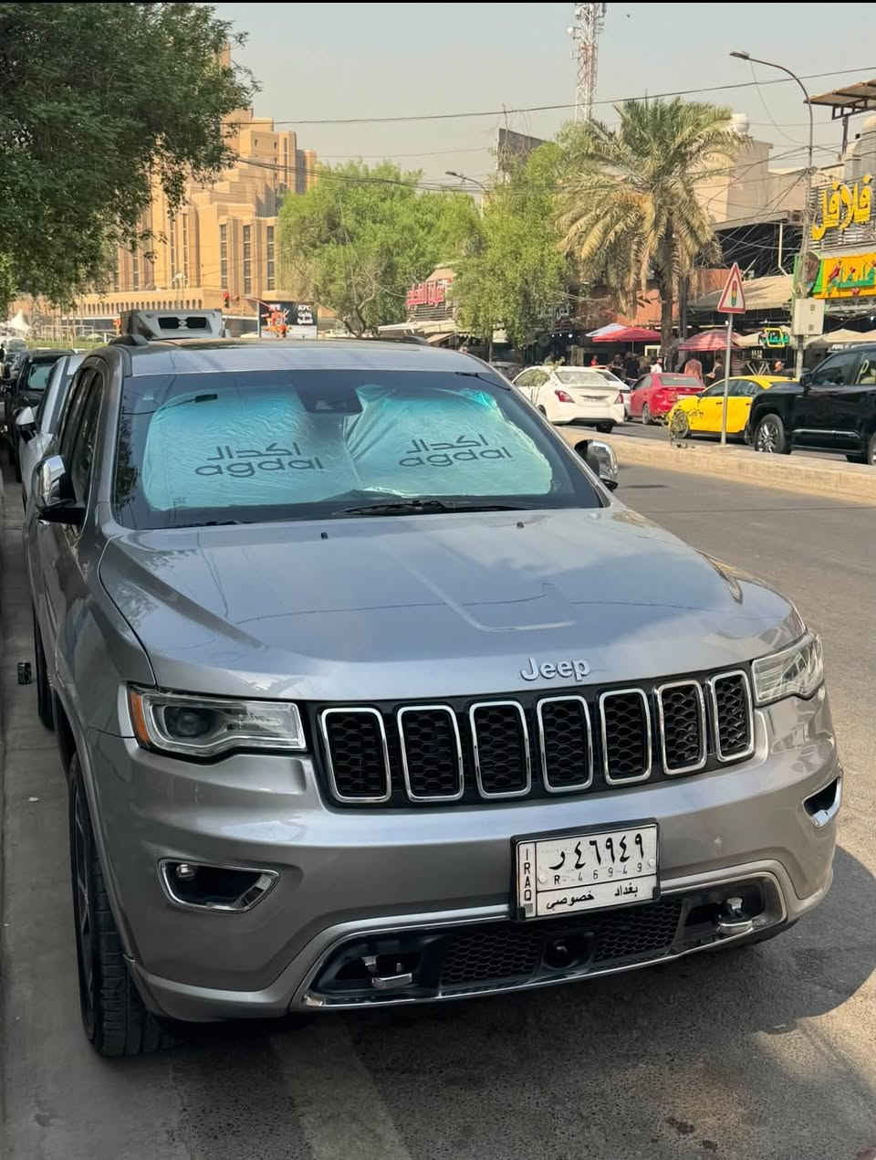 السلام عليكم 
للبيع جيب اوفرلاند ٢٠١٩ ماشية ٤٧ 
اعلى مواصفات 
حادثها جاملغ خلفي مصبوغ وبابتين مبدلات نفس اللون 
للاتصال *********** طه

