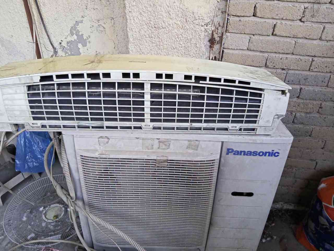 200 قفل قفل
سبلت اثنين طن بنسونك شغال بي كسر باالكفر والبوري الصغير مكصوص تبريده ثلج البنسونك معروف بغداد شارع فلسطين رقم *********** البياع شراي ميفيدك لا تخابر
