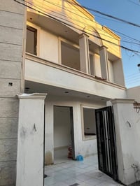الشرطه الخامسه • ١٠٠م • ٣ غرف