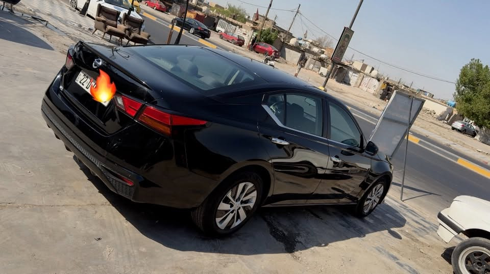 للبيع التيما 2022
فئة s
ماشيه 90 الف كيلو
🛑ترهم مراوس حسب القناعة🛑

السياره رقم اربيل بأسمي تريد تحويل تريد وكاله ✅

⚠️حادثها بمرفق بلصور ⚠️

مواصفات السياره 

1_رادار امامي 

2_رادار خلفي 

3_بصمه تشغيل عن بعد 

4_نقط عمياء 

5_كشنات قماش 
السياره نضيفة جدا جدا 
السعر 137 ورقة وبيها مجال 
العنوان بغداد-زيونة
***********

