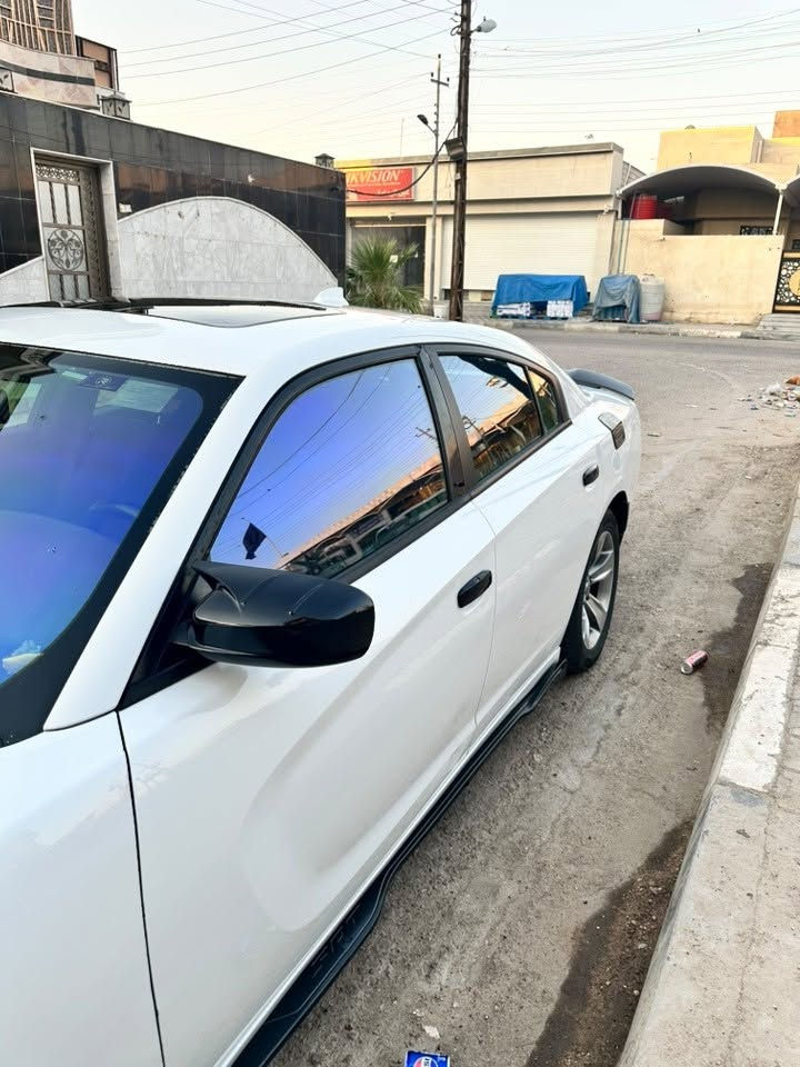 سلام عليكم جارجر 2018sxt plus فول فتحه شفتات شاشه كبيره السياره حادثها بسيط بدون ارباك بيها بلعراق باب تبديل وباب صبغ وجاملق الايمن كلير فقط من امريكا بدون اي داخل اكفل دواخلها كلهن وسياره بلاد ماشيه 93مايل رقم بغداد مراوس فقط بشي اقل مكاني بصره مكاني بصرة ***********
