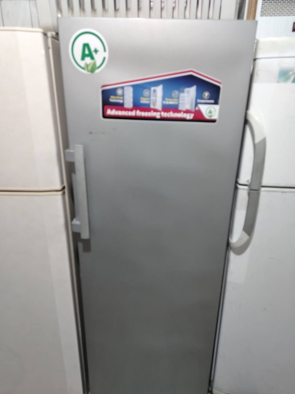 مجمدة عامودية • جديدة