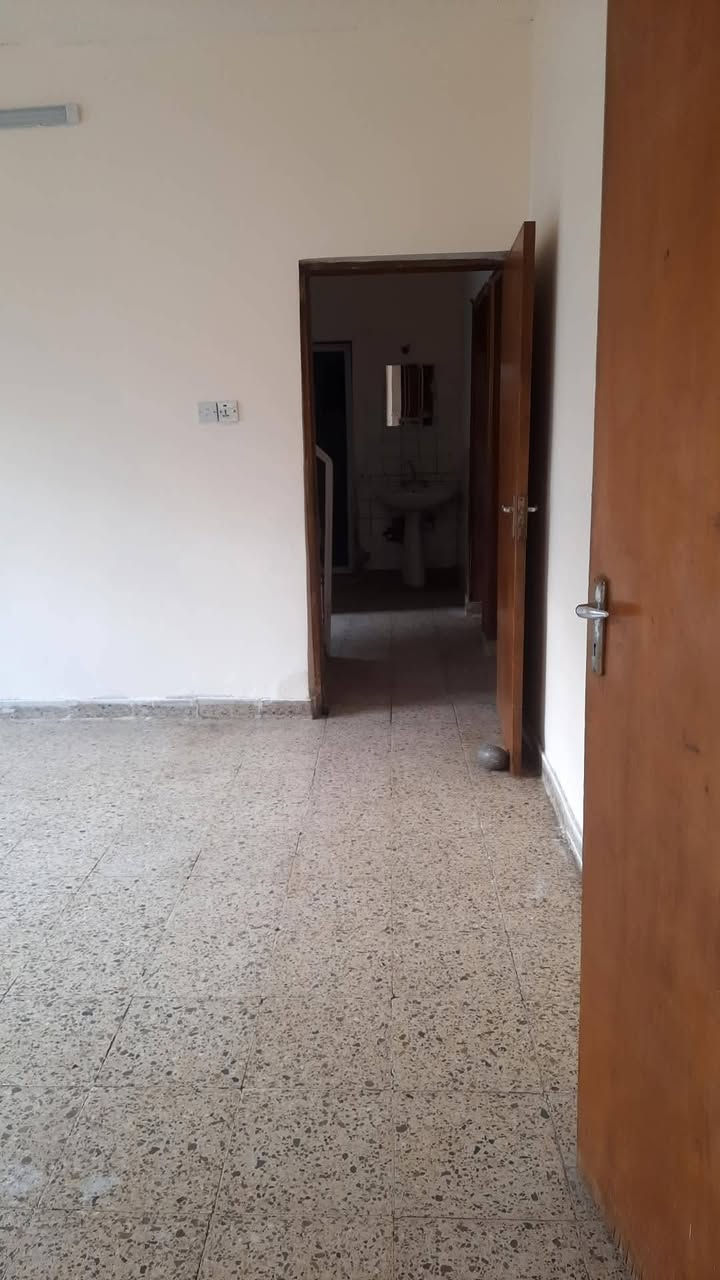 حي الجهاد • طابقين • كراج وحديقه