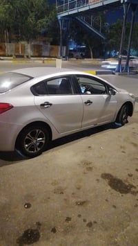 سيراتو • مديل ١٦ • صبغ ثلاث قطع