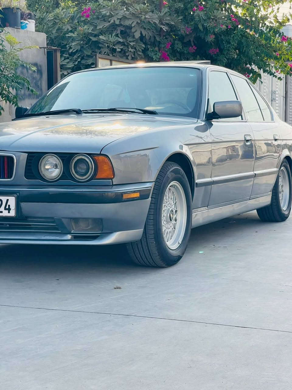 🔥 فرصة حلوة لعشاق السيارات الكلاسيكية والـBMW… موديل 1991 بمواصفات مميزة وحالة تستحق المشاهدة! 🔥

🚘 للبيع BMW موديل 1991

🔹 فول مواصفات
🔹 كشن كهربائي
🔹 فتحة سقف
🔹 قطعتين تبريد
🔹 بدون حادث
🔹 رقم أربيل وباسمي
🔹 بيها دفتر بنزين
📍 مكان السيارة: كركوك

📞 للاستفسار والتفاصيل أكثر:
***********

يرجى الاتصال بصاحب السيارة مباشرةً.
