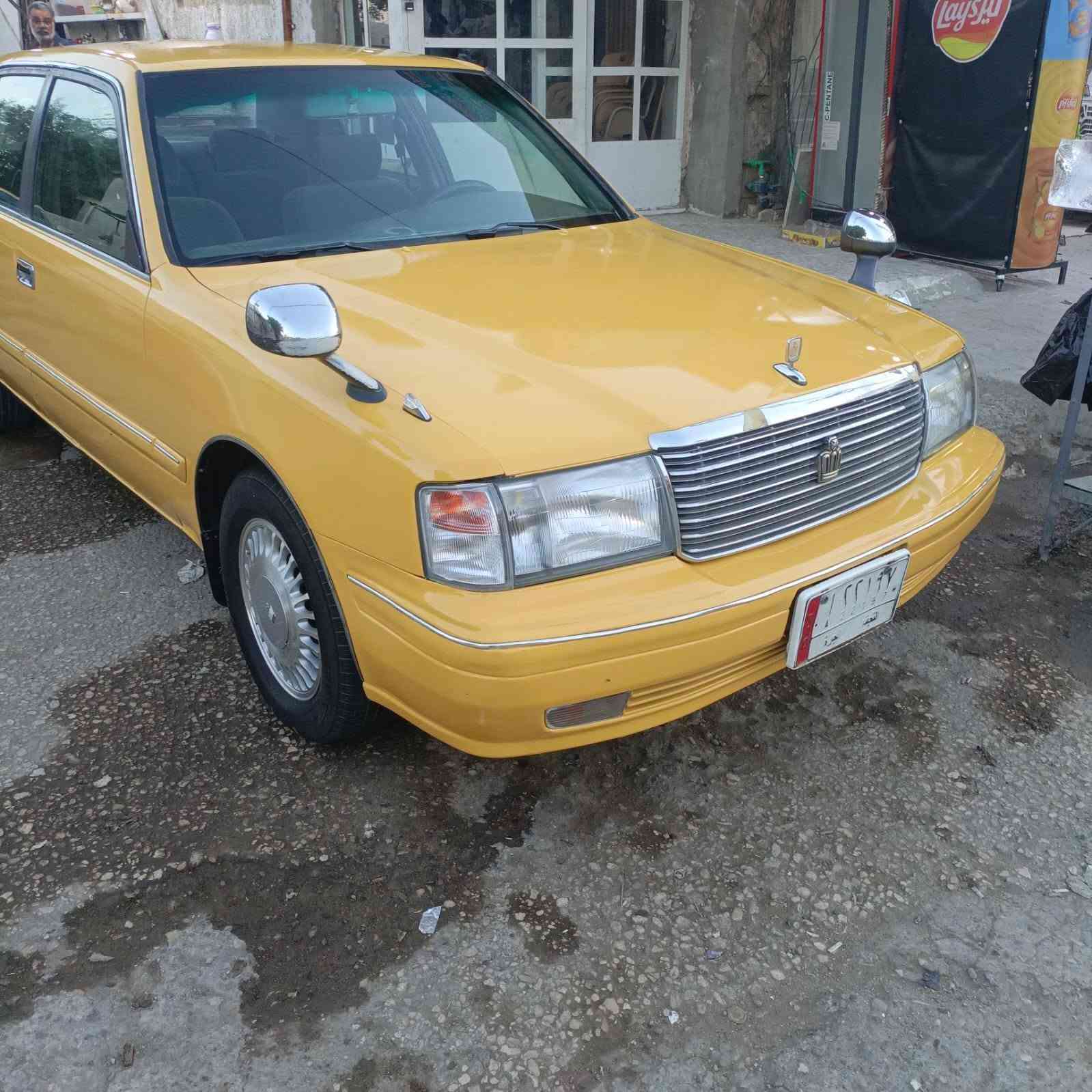 السلام عليكم
راس الثور تكم للبيع كصه قماره
مديل 1999 سنويه ساقطه 2019
عندي وكاله عامه ام الباركود وراعيهه موجود ولون السياره البلاد نيلي وحاليه صفره ستوني صابغهه صبغ عام اصفر وتعمير عام تجي وتشوف سياره جاهزه مكينه وكير 3000 ففتي فيشتين
تخم تاير جديد وحداديه جديده من الطول للطول السعر 65 وبيهه مجال بسيط المكان الديوانيه قضاء الشاميه
وهاذه رقم صاحب السياره اني مكلف بل نشر ‏‪***********‬‏
