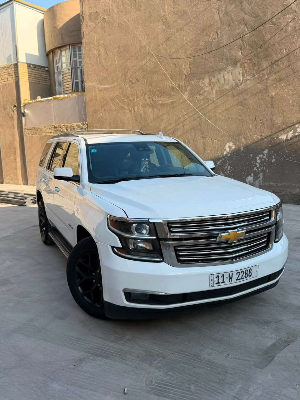 السعر جوه سوك وبلاش. ✅ 2016 LT  👇👇👌
السلام عليكم للبيع تاهو 2016  LT موصفات عاديه وارد امريكي حادث دعاميه تبديل 
وصبغ جاملغات بدون ايرباك سياره كلش جديده بدون بجم
ماشيه 110 حقيقي بسمي تحويل ثاني يوم 
السعر 240 وبيه مجال لشراي 
الاتصال *********** حسين 
مكان سياره بغداد الزعفرانيه
