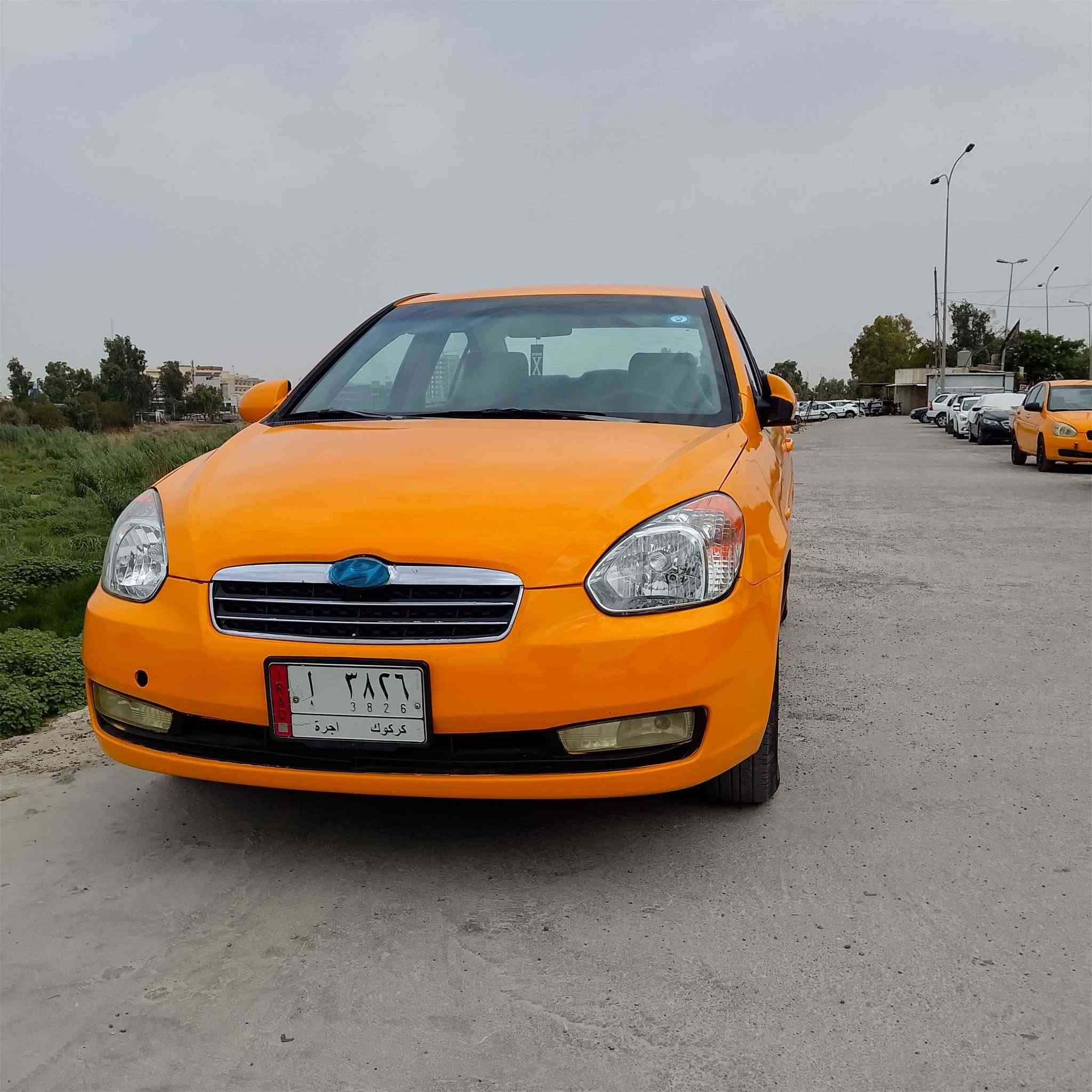 للبيع اكسنت موديل2009 سنويه جديد مشروع وطني 
صدر محرك كير كلها شرط والكير اوتوماتيك 
بيها دفتر بنزين ضررها جاملخ وبنيد شويه بيها دواخل 
بيها تصفيات صبخ جديد سعر 80بيها مجال كهربايات كلها شغال 
مامتواجد بلفيس رقم موبايل *********** كركوك, العراق
