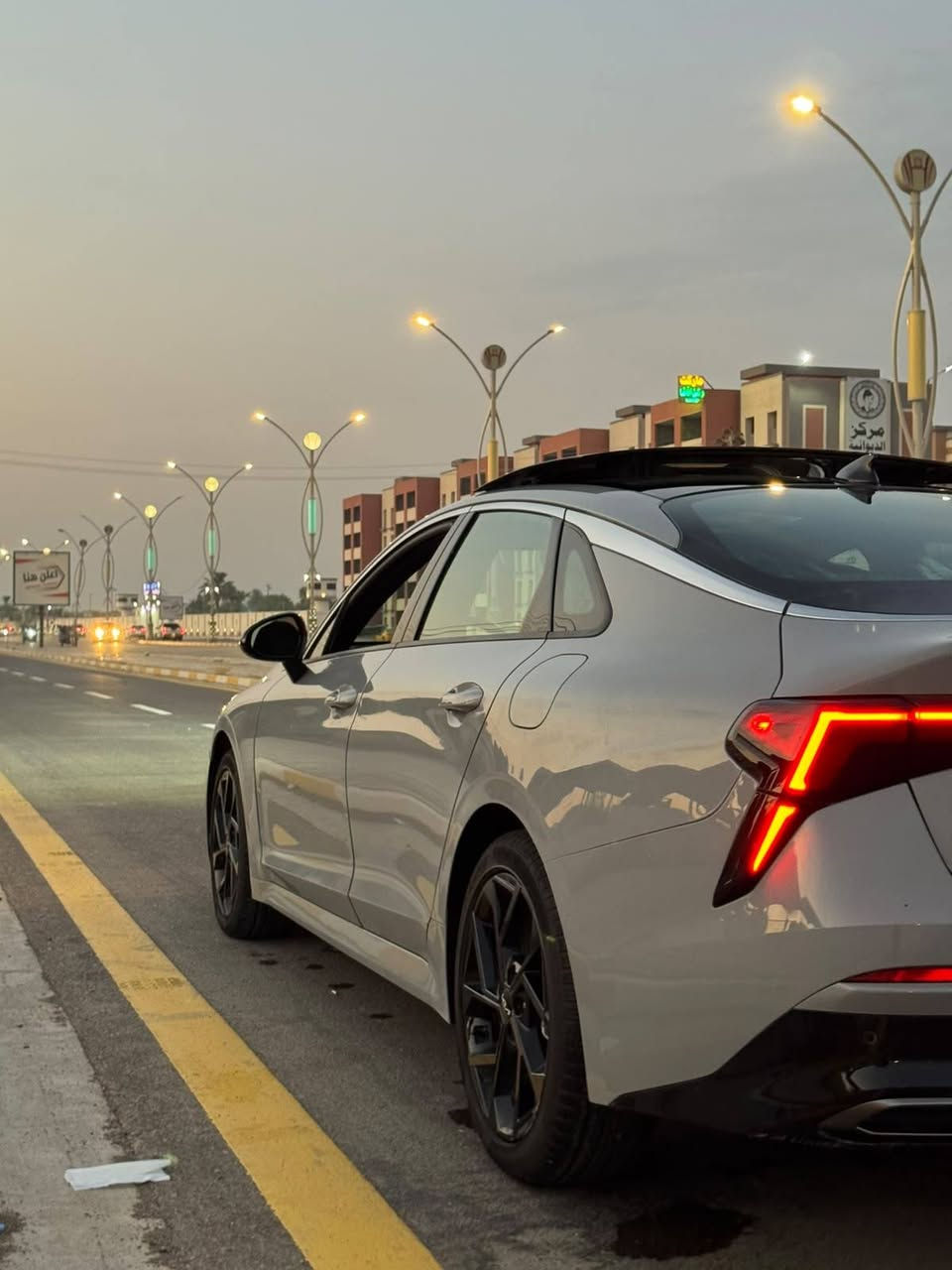 Kia K5 موديل 2026 وارد امريكي
شهداء بغداد وكاله عامه
حادث جدا سطحي فول مواصفات
ماشيه ٣٨ مايل 
مكفوله من صبع فقط ربع ابنيد
كشن كهربائي
تدفه تبريد الكشنات
تدفه ستيرن
مكان سياره الدوانية
سعر 193 $
***********

