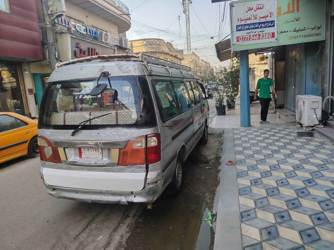 السلام عليكم فتون موصلية سنوية عضم موديل ١٤ سيارة جاهزة كبل للشارع مكينة كير اكسل كاردن صدر دوشمة كهربائيات كلة خير من الله السيارة عايزة بس سايق الكشر شوف العين بيهة بخات صبغ بدون ضربة الي يدور مكفول خلي يطلع كبل السعر ٣١ وبيهة حق الجية المكان بغداد ***********
