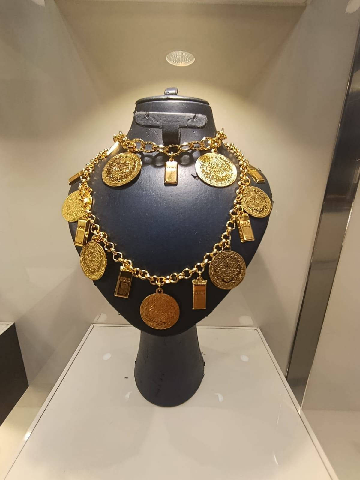 ✨💎 تم بعون الله افتتاح محلنا للإكسسوارات والذهب البرازيلي 💎✨

🔥 ذهب برازيلي – كوالتي ماستر عالي
🛡️ ضمان من سنتين إلى 3 سنوات
✨ موديلات متنوعة وأشكال تناسب جميع الأذواق

💎 متوفر لدينا أفخم أنواع الطخوم:
• طخوم ليرات
• طخوم موناكو
• طخوم قردون وحية
• طخوم تايكر
• طخوم تيفاني
• ويتوفر لدينا العديد من الأنواع والموديلات الأخرى

✨ ومتوفر أيضاً:
💍 محابس
📿 قلادات
✨ أساور بأنواعها
💫 حجول
〰️ ملاوي
📿 قلادات ناعمة وناسكة
💎 موديلات مختلفة ومتنوعة

🚚 التوصيل متوفر حالياً:
📍 الموصل
📍 أربيل

📍 العنوان: أربيل – عينكاوة – شارع المنتزه

💰 الذهب صار غالي… وفرنالكم بضاعة تضاهي الذهب
✨ أناقة وفخامة بسعر مناسب ✨

📞 للاتصال والاستفسار:
*********** 📲 واتساب متوفر
*********** 📲 واتساب متوفر

❤️ نورتونا وشرفونا بزيارتكم ❤️
