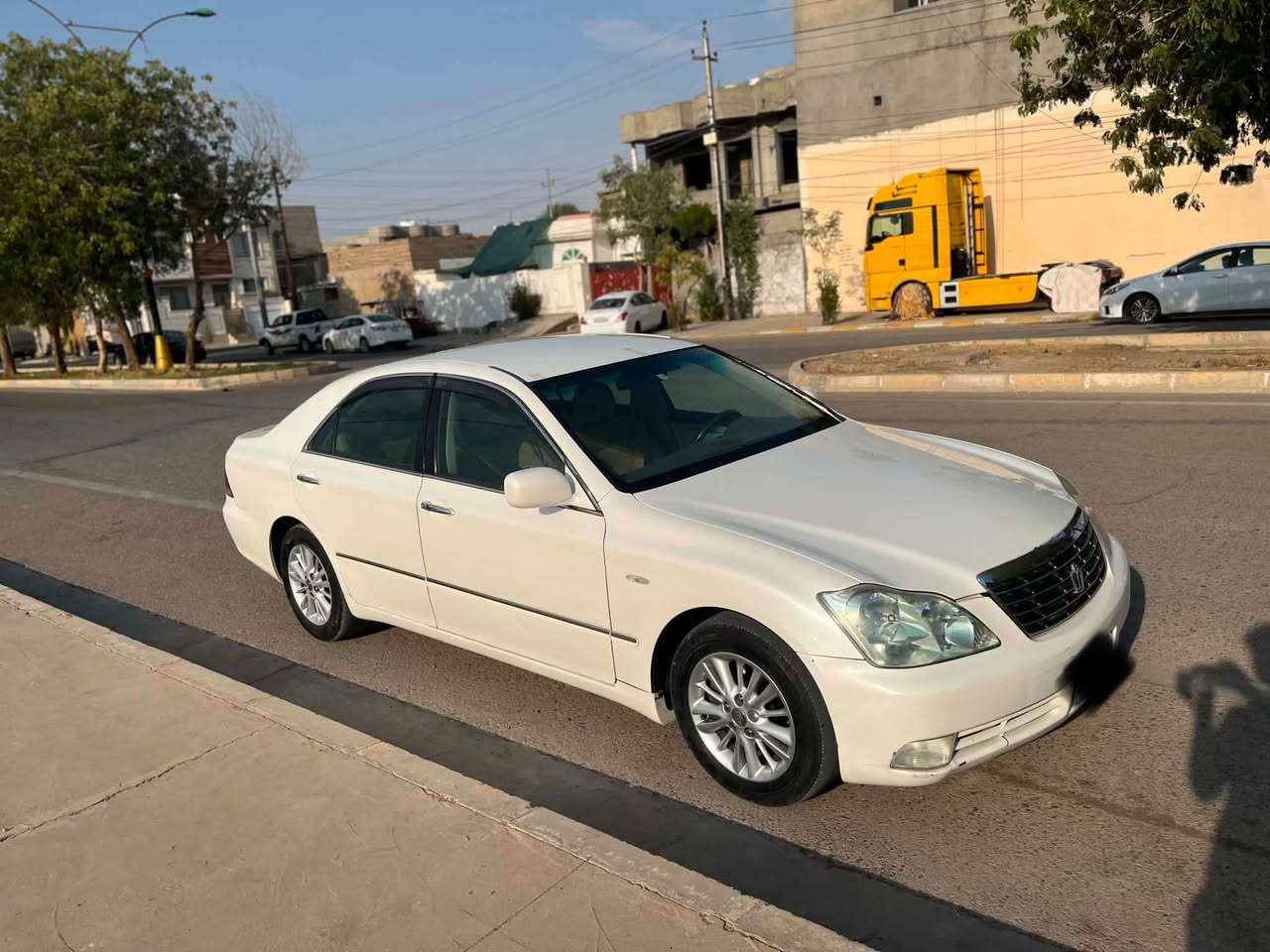 شاهینەی براوە
کۆدی نیە
هی ماڵانە مەسرەف کراوە
١٨٢ گەورە بە گەورە
٢٠٠٥
ناو زەرد
٣ دووگمە
سەقف کەڤەر 
گیر مەکینە بە شەرت
لە کەلارە
ئەگەر موشتەری نی سەرم مەیەشێنە
ژم:***********
