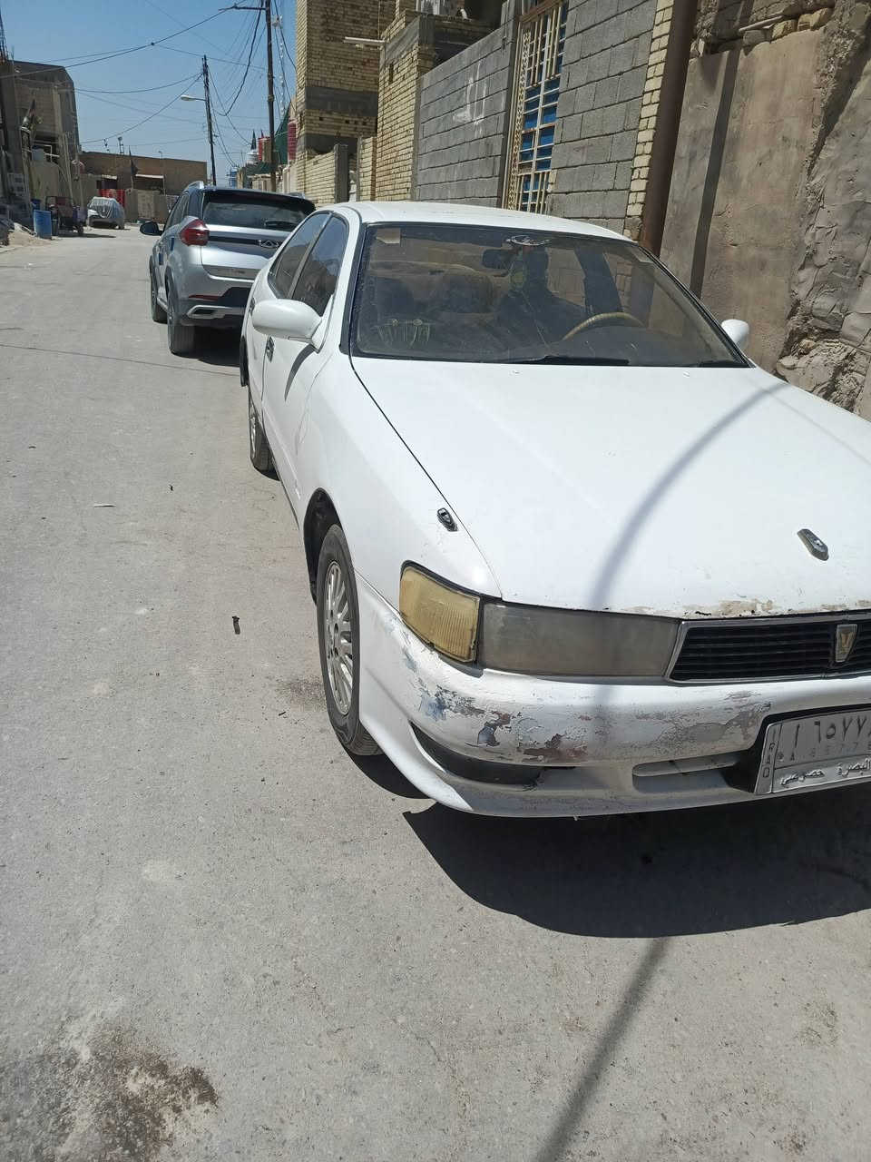 سلام عليكم سياره كرسته سياره جاهزه مال شغل مكينه خير من الله حداده نضيفه كهربايات شغاله من الطول لطول 
تبريد شغال مكان السياره البصره السعر 35 وبيه مجال رقم الهاتف ***********
