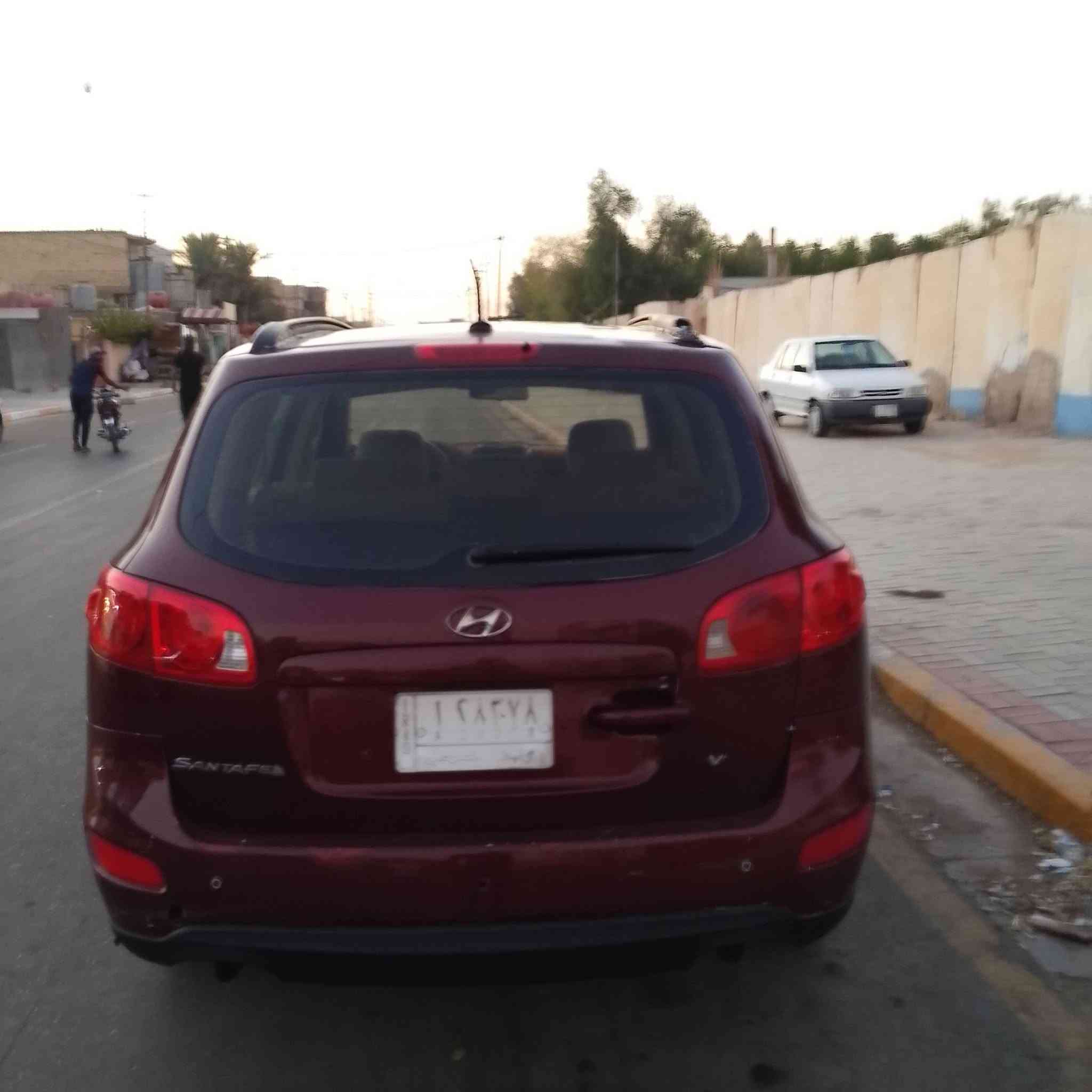 سلام عليكم سنتافيه موديل 2008مجفيه سياره مكفوله من داخل ومن كص ومن معجون بل قماره حلوة السياره جاهزه كير مكينه حداديه تبريد مكينه 6 خير من الله السياره تحويل ثاني يوم سعر 90وبيه مجال مكاني كربلاء ***********
