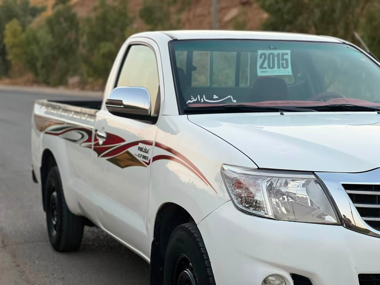 تویتا هایلۆکس ٢٠١٥ بتل سەیارەکە بێ سبوخە مەکینەی نەکراوەتەو  گێر و مەکینە بەشرت سەنەوی تاوەک و ٢٠٣١ نوێیە
***********
